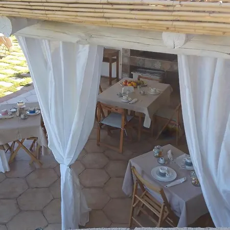 Li Petri Manni ベッド・アンド・ブレックファスト