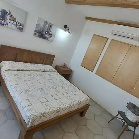 Li Petri Manni Bed and Breakfast *