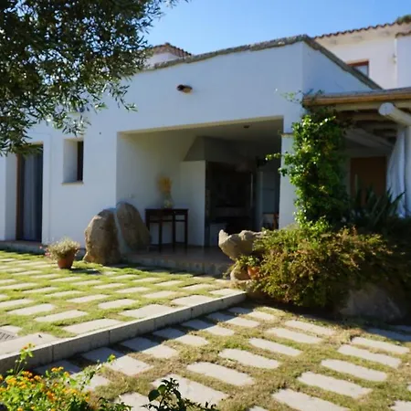 Bed & Breakfast Li Petri Manni