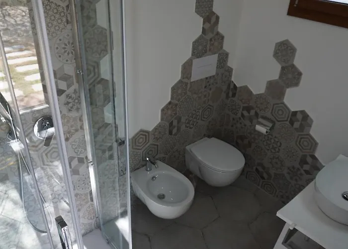 Bed & Breakfast Li Petri Manni Olbia